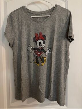 GAP Grey Minnie Mouse Graphic Tee with Red Bow